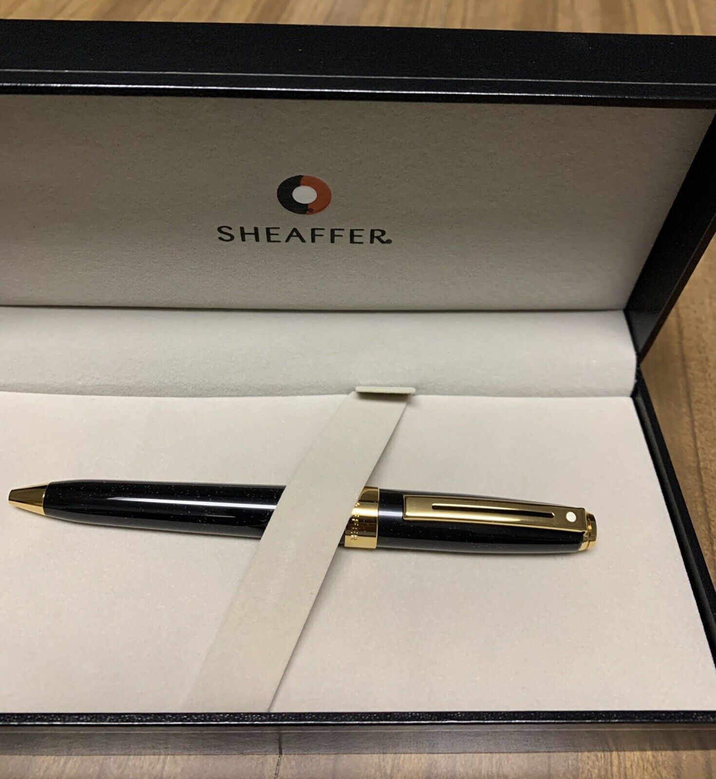 Sheaffer Prelude White Dot Ball Point-new-black Laquer-free Us Shipping!!!!!!!!!